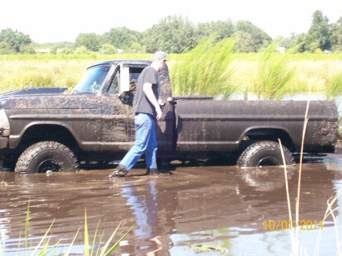 2011-Oct-01 HGR4X4 Cookout 046